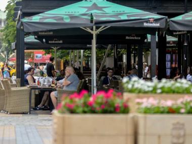 Вечерни новини: Фалит заплашва 25% от заведенията; Нова COVID мутация