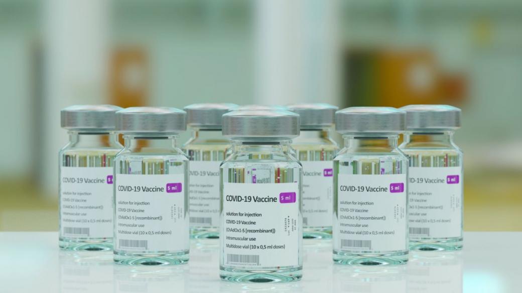 Австрия прави COVID ваксинацията задължителна