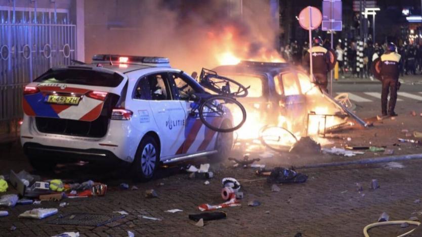 Сблъсъци и насилие разтресоха Ротердам заради COVID мерките