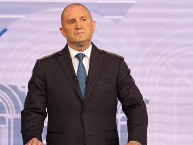 Радев спечели убедително президентските избори