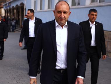 Радев: Българите избраха да скъсат с корупцията и беззаконието