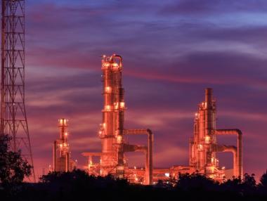 Петролът поскъпва въпреки освобождаването на американския резерв