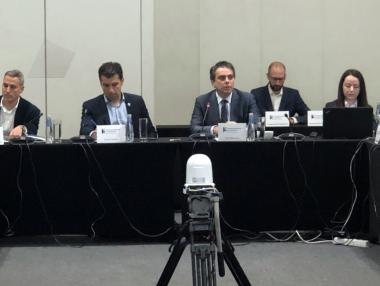 Бюджетът за 2022 г. няма да бъде приет тази година