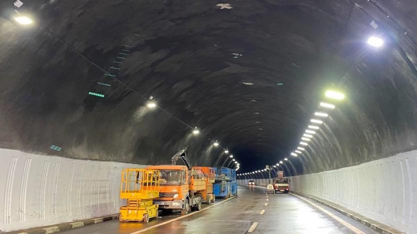 АПИ затваря за ремонт втората тръба на тунела на „Тракия“