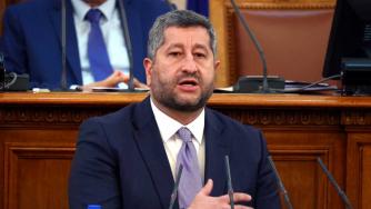 „Демократична България“ не отстъпва в спора за вдигането на максималния осигурителен праг