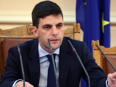 Новият председател на НС: Парламентът няма да е придатък на изпълнителната власт