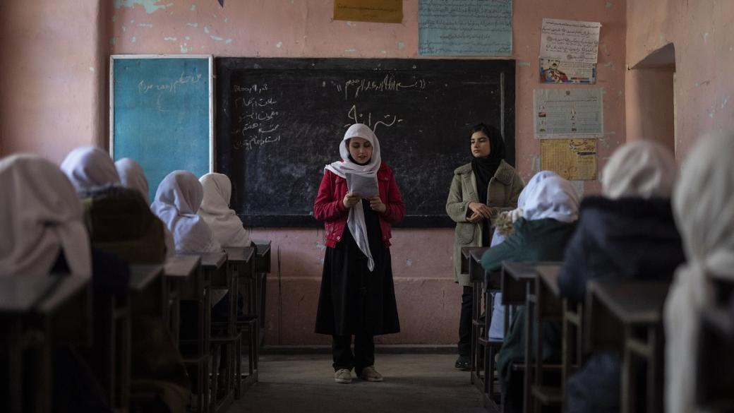 Какво се крие зад указа за правата на жените, издаден от талибаните?