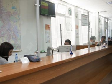 Според синдикатите орязването на администрацията ще ни остави без държава