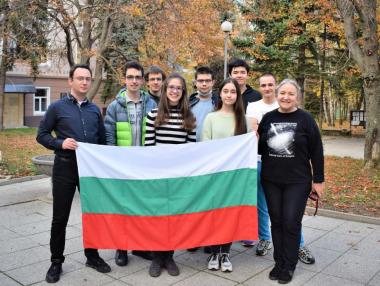Млади учени донесоха 11 медала за България от международна олимпиада