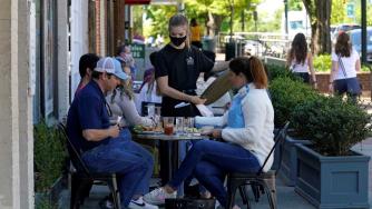 И след корекцията България изостава по икономически растеж (инфографика)