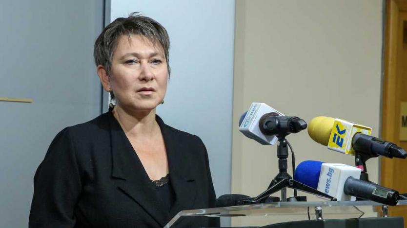 Везиева назначи трима временни директори на ДКК