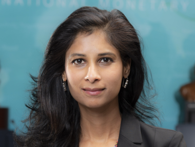 Има риск Омикрон да доведе до стагфлация