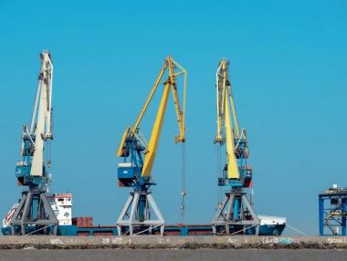 Петролът вече не се притеснява от Омикрон и поскъпва