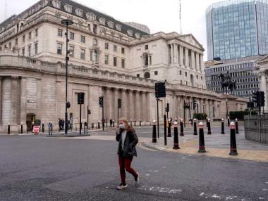 „Затягане на коланите“: Една от най-значимите централни банки повиши лихвите