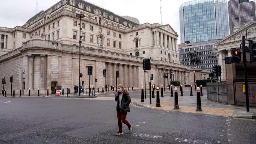 „Затягане на коланите“: Една от най-значимите централни банки повиши лихвите