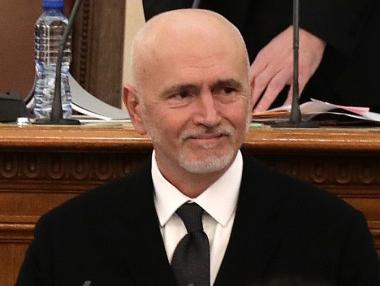 Събев: Проектът за летището в Русе е готов на 99%