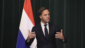 Нидерландия е в пълен локдаун