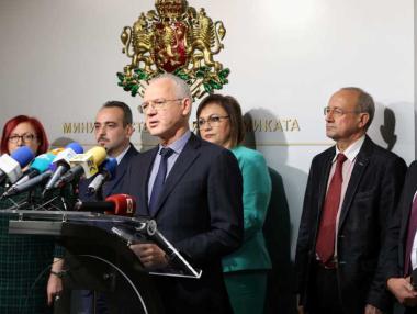 Бизнесът предложи своя формула за компенсациите за скъпия ток