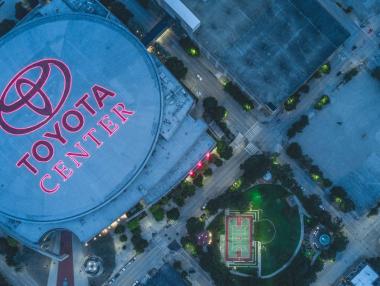 Toyota спира производство в пет фабрики в Япония