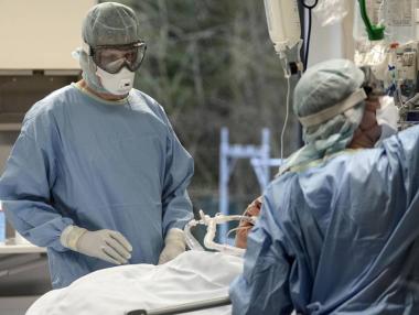 СЗО: Няма доказателства, че Омикрон е по-лек от Делта