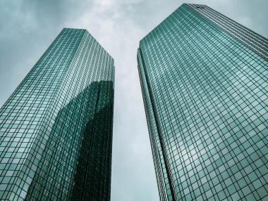 Кварталът „Майнхатън“, където цените на имотите полетяха извън орбита