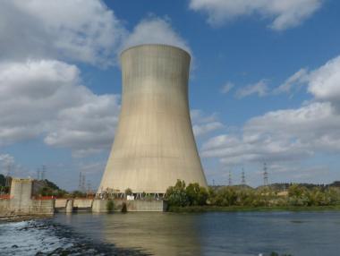 Белгия се съгласи да затвори всички атомни централи