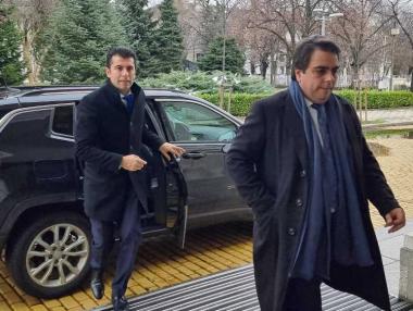 Бюджет 2022 се отлага за „по някое време февруари“