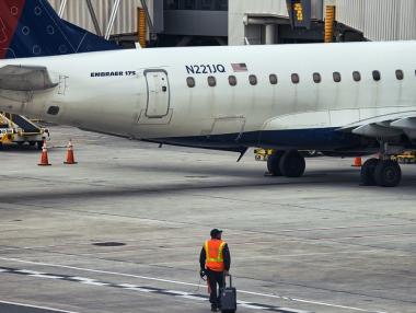 Срив в самолетните пътувания по Коледа в САЩ