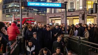 Британската икономика е изправена пред колапс