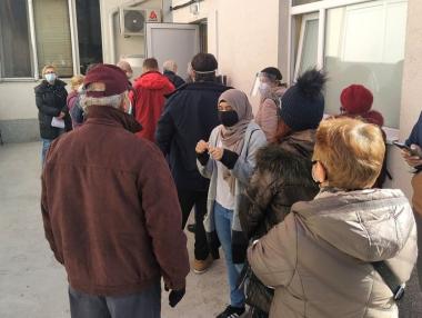Новите срокове за поставяне на бустерна доза влизат в сила