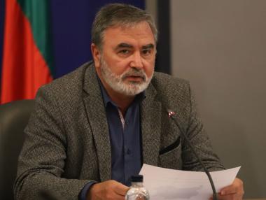 Кунчев: Омикрон официално е регистриран в България