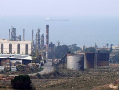 Петролът поскъпна след рязко свиване на добива в Либия