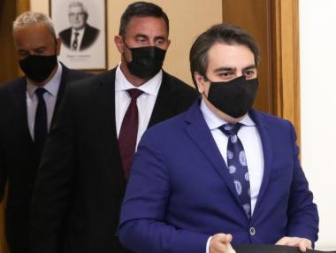 Тихомълком НАП приключи проверката на фирмата на Спецов