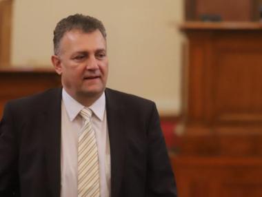 Енергийният министър освободи двама от членовете на Борда на БЕХ