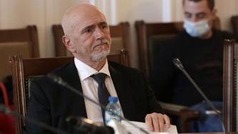 Събев е по-скромен – обеща един мост и един тунел за 4 години