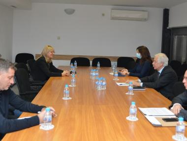 Авиокомпании имат интерес за полети между София и Скопие