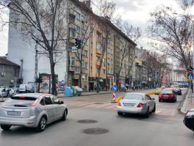 Транспортното министерство маха всички стикери от автомобилите