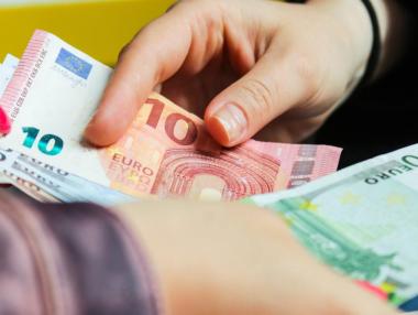 Цената на труда: сравнение между България, Полша, Словакия и Чехия