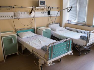 Болниците са в постоянен преразход и с до 60% орязани бюджети