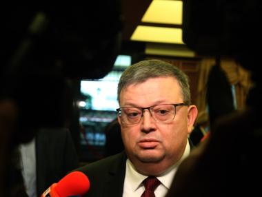 Цацаров подаде оставка като шеф на КПКОНПИ