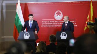 Вечерни новини: Авиолинията София - Скопие ще бъде реалност; Цените на жилищата ще растат и през 2022 г.