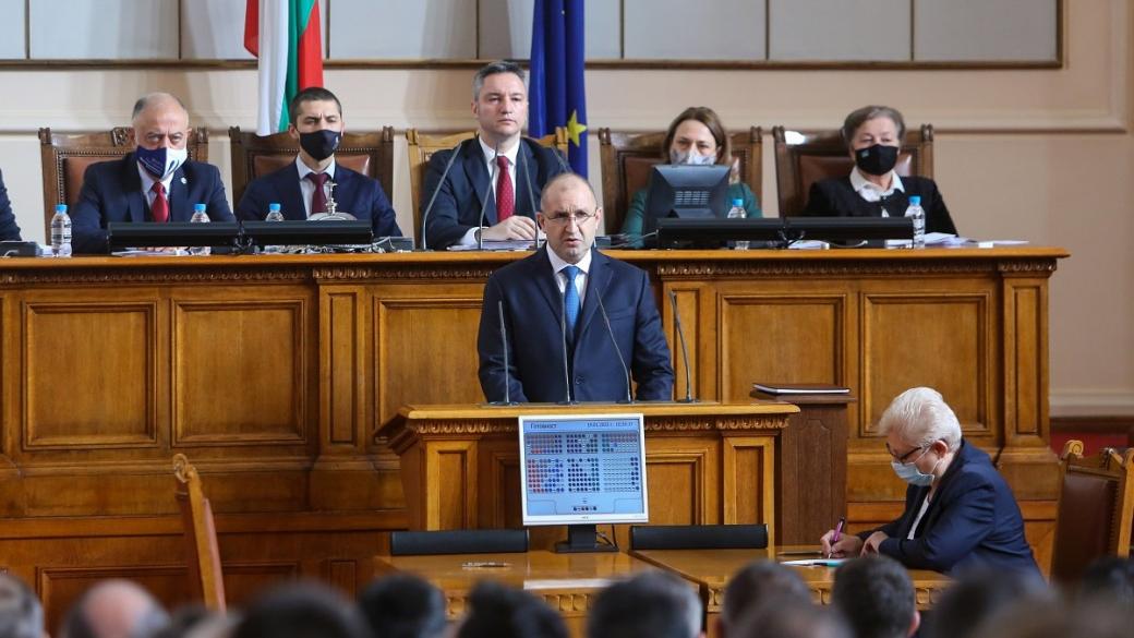 Радев: В България е налице антимафиотски консенсус