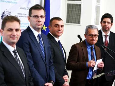 ДПС иска да премахне инхаус поръчките и „модела джипка“