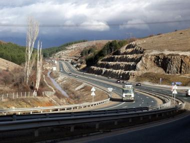 Има ли решение за „Струма“ през Кресненското дефиле?