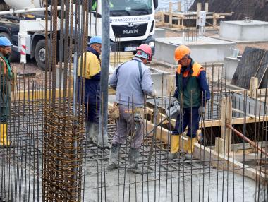 „Разумното“ вдигане на МРЗ е необходимо за строителния сектор
