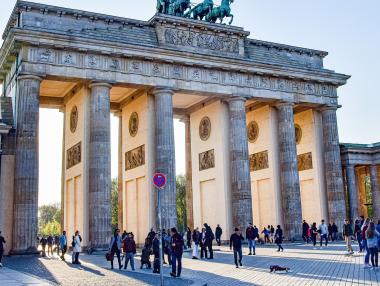 Германия ще търси 400 хил. чуждестранни работници годишно