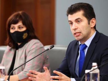 Премиерът предлага зеленият сертификат да отпадне при две условия