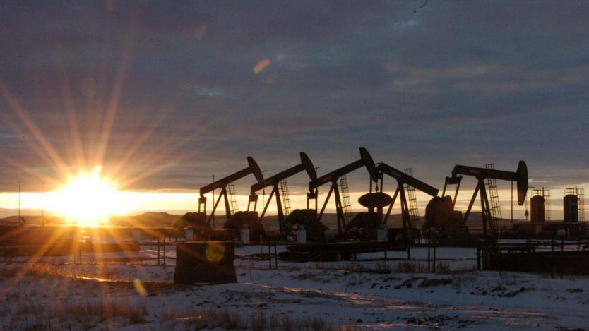 Напрежението около Украйна вдига цената на петрола