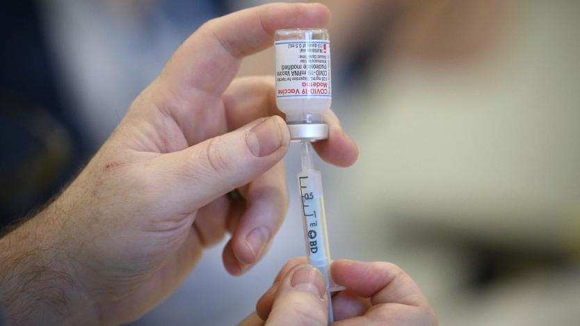 Сертификатите за ваксинация на 93 хил. българи ще са невалидни след 1 февруари