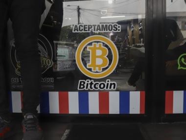 МВФ призова Ел Салвадор да се откаже от биткойн